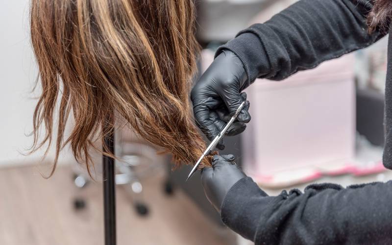 Extensions capillaires naturelles, perruques, tissages, services capillaires, conseils personnalisés et vente en gros pour particuliers et professionnels, découvrez l’univers complet de Walib Boutique