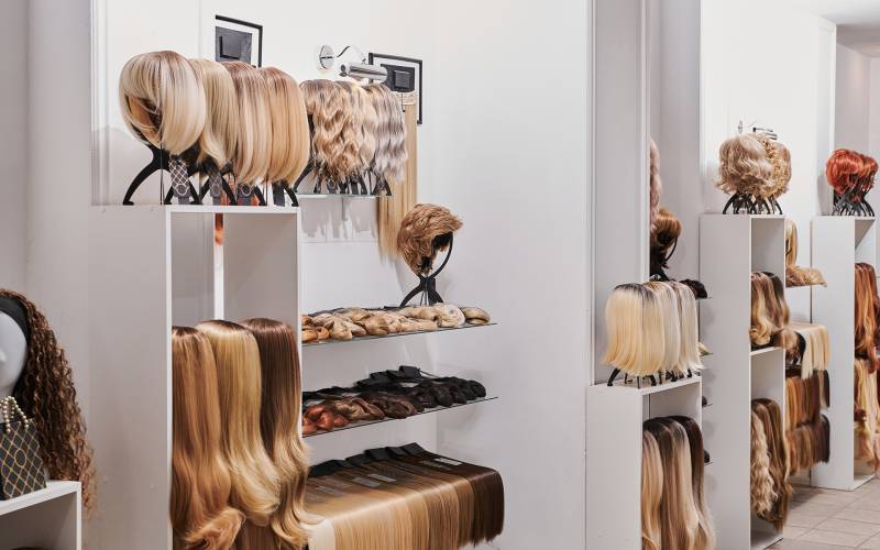 Extensions capillaires naturelles, perruques, tissages, services capillaires, conseils personnalisés et vente en gros pour particuliers et professionnels, découvrez l’univers complet de Walib Boutique